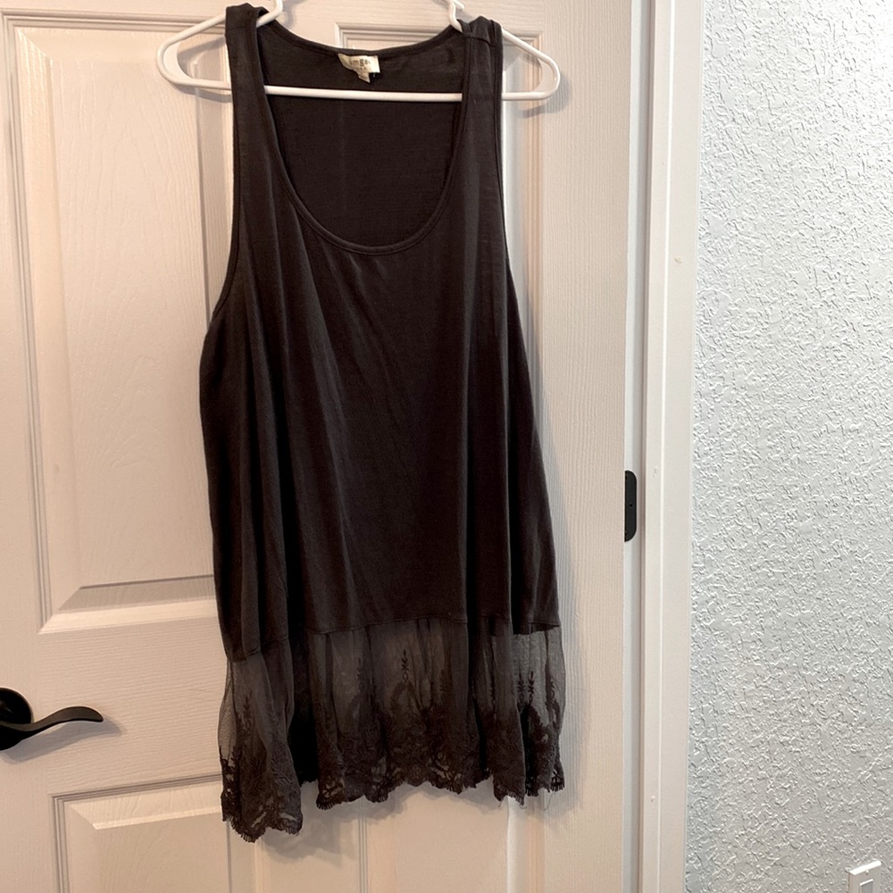 Grey long under shirt tank top